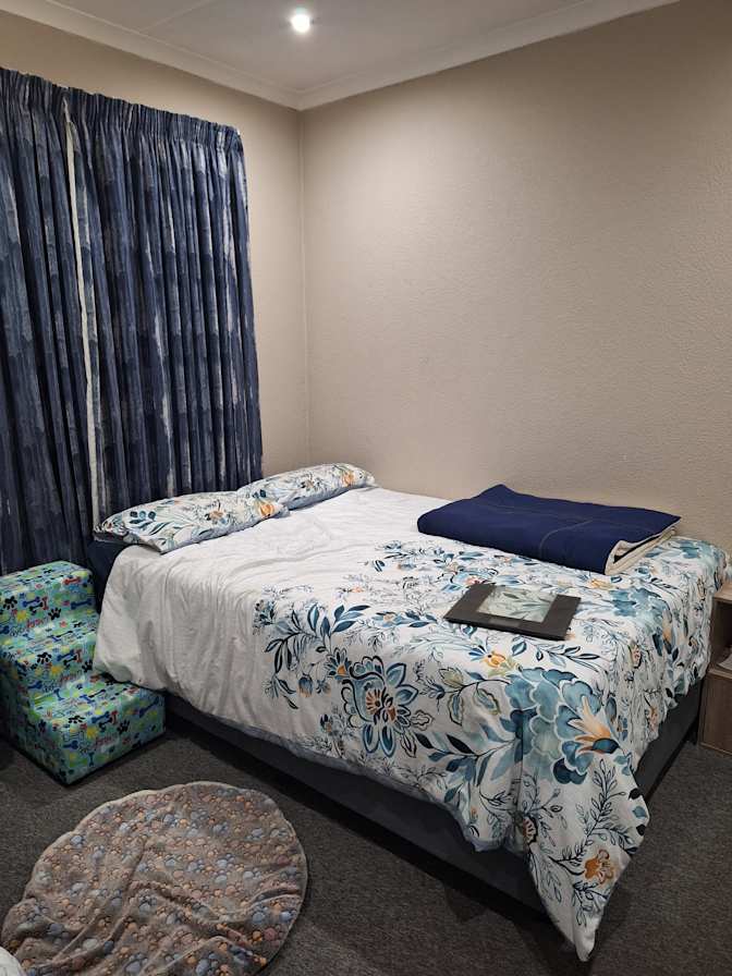 Carina's room