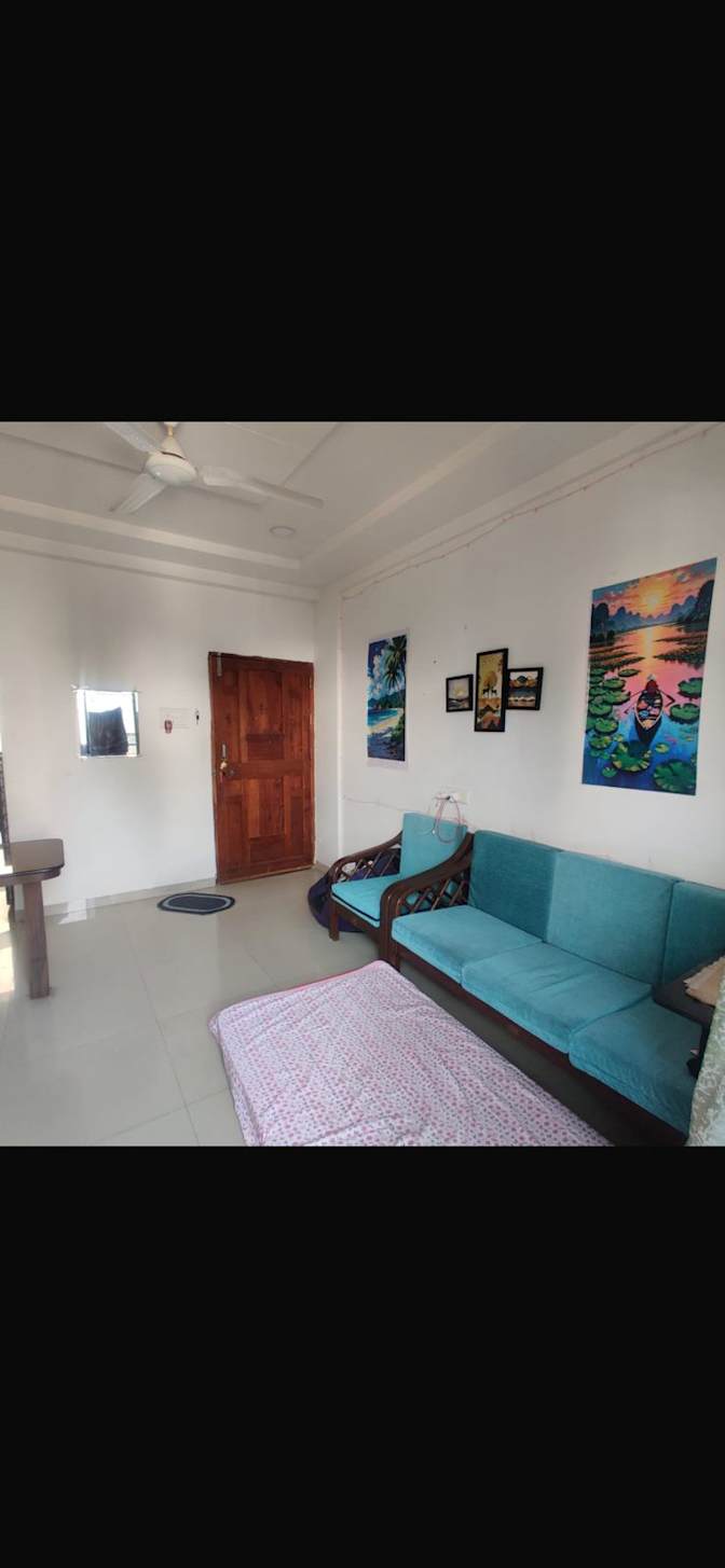 Hitaishri's room