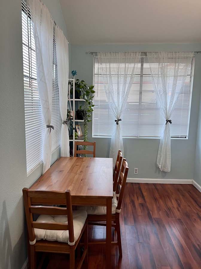Jennifer's room