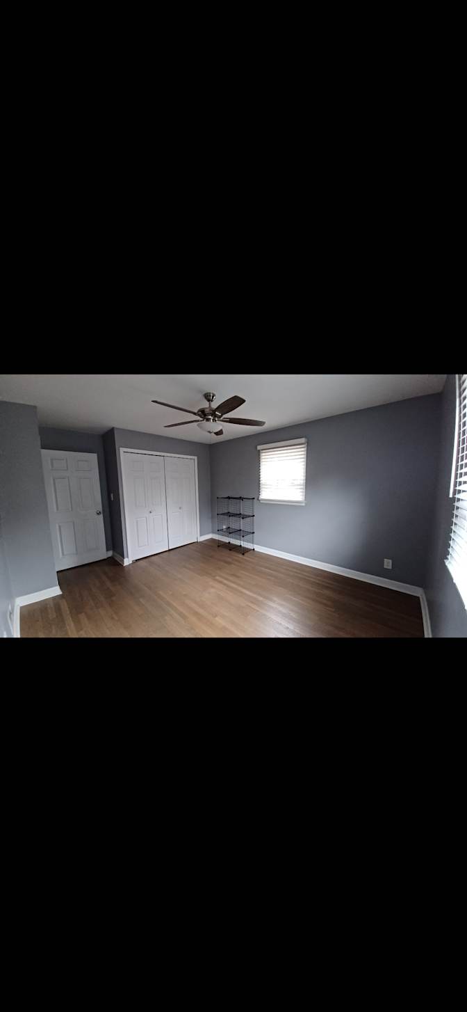 Alcove Rooms's room