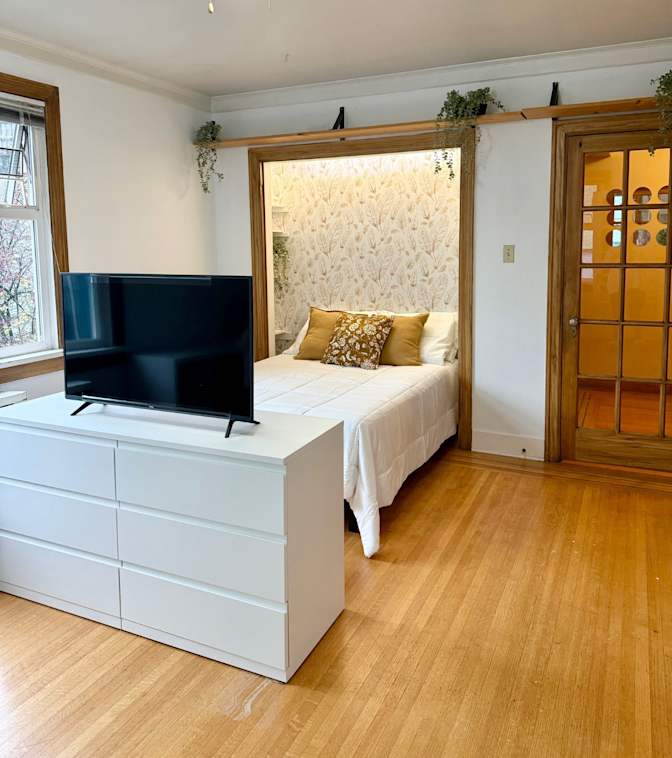 Beatriz's room