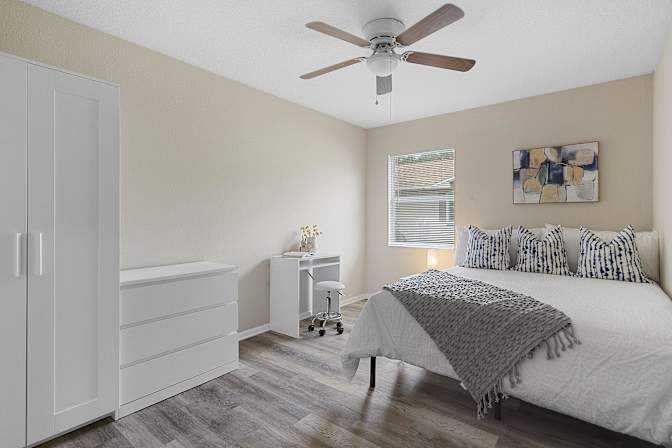 PadSplit's room