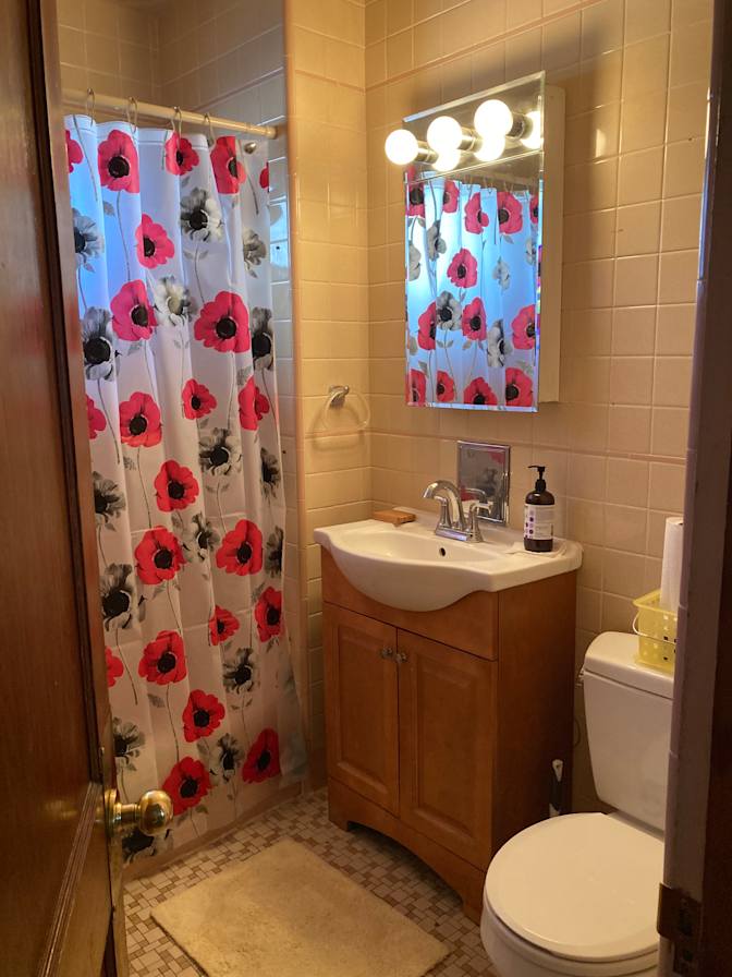 Linda's room