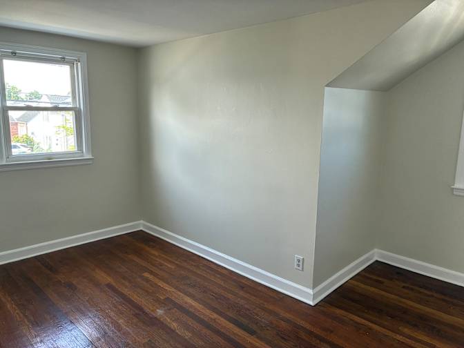 Ronnie's room