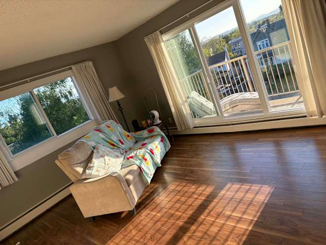 Darlene's room