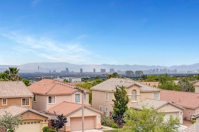 Summerlin Room for Rent (Furnished)'s room