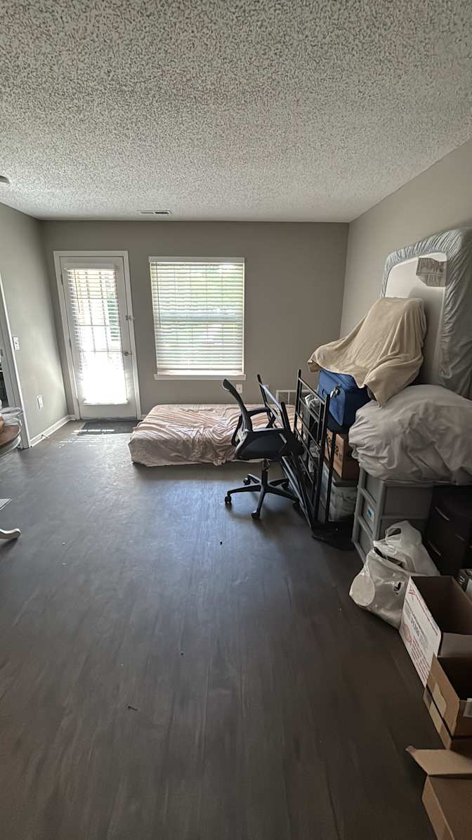 Kritikaa's room