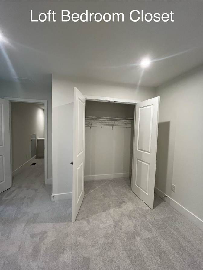 Navpreet Singh's room