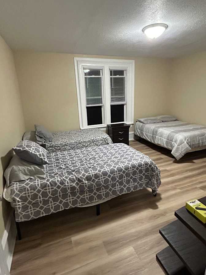 Asia Molex's room