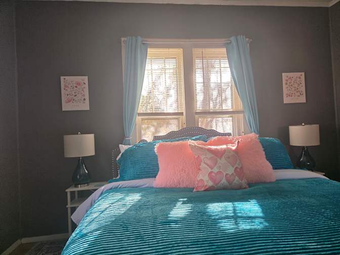 April Kathleen Hille's room
