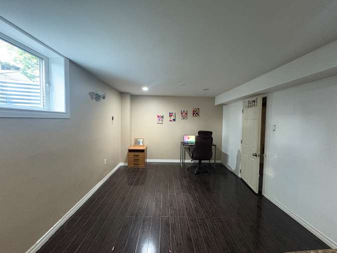 Peyman Rastegar's room