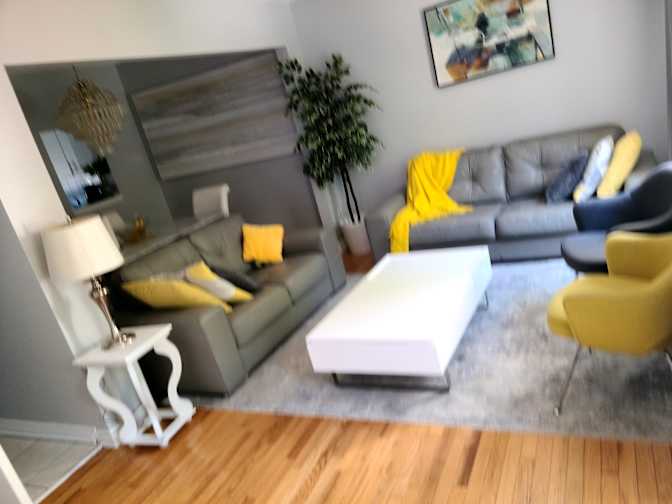 Vee's room
