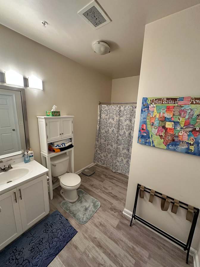 Linda's room