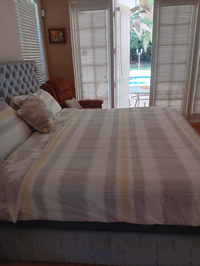 Donna's room