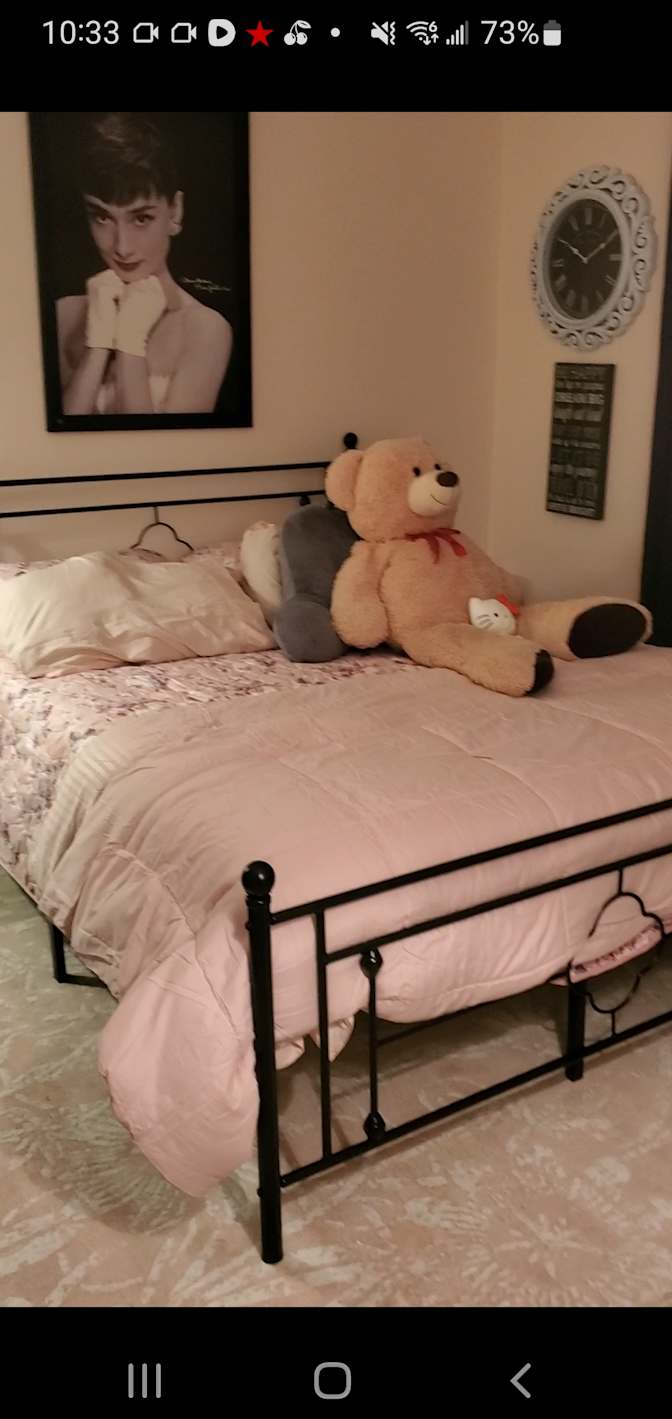 Bill's room