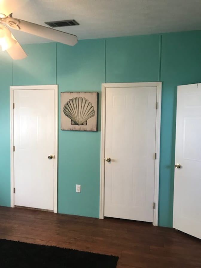 john's room