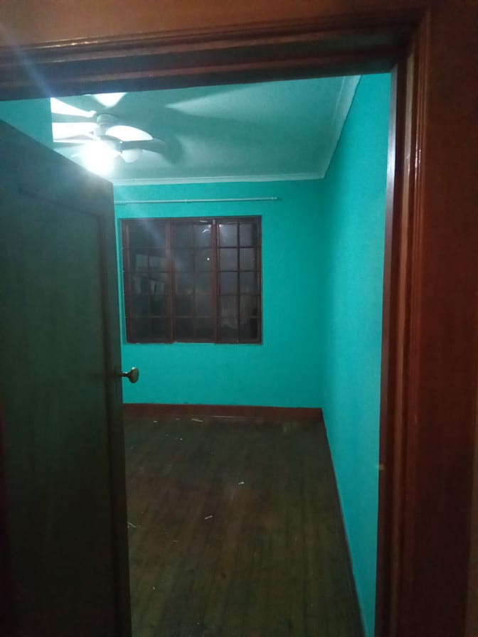 Max's room