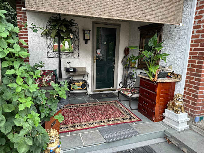 Gary's room
