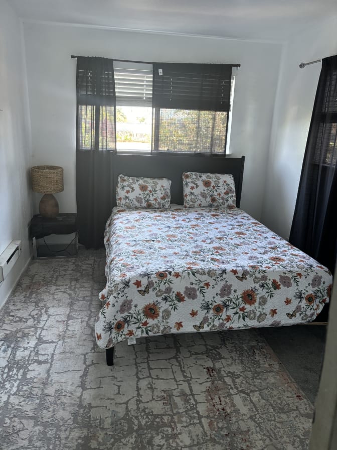latifa's room