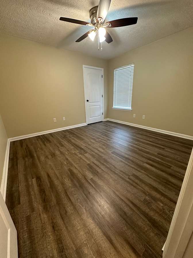 Lars Brown's room