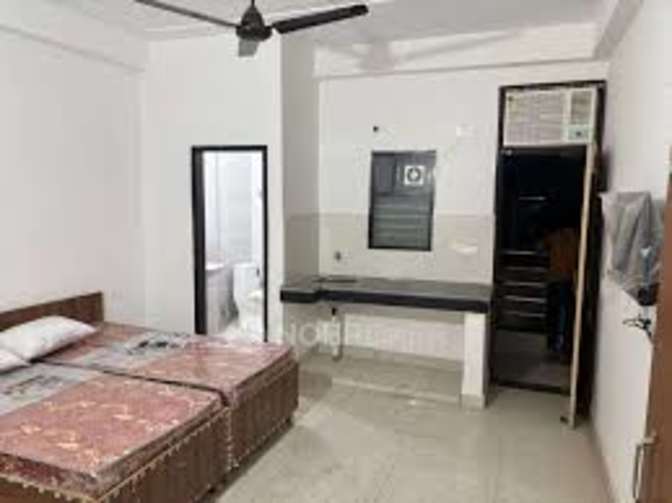 storerita's room