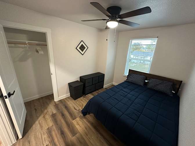 Garfield Crumbie's room