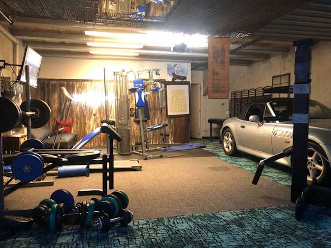 Carlos Sebastián's room