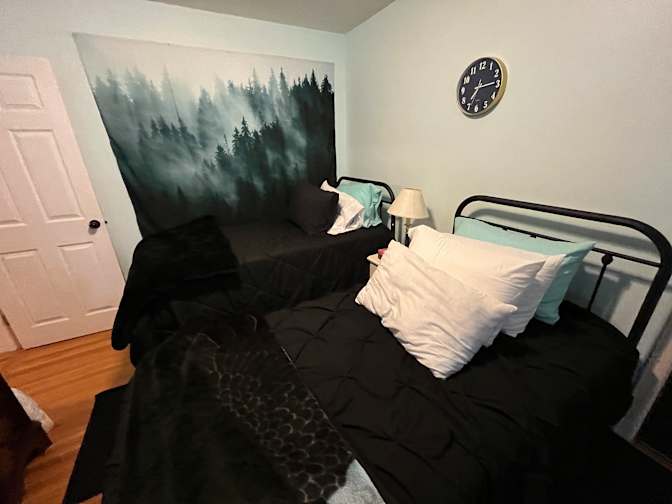 Jay's room