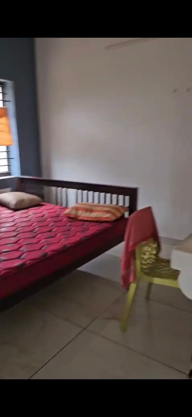 Prasin's room