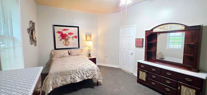 Eric Adams's room