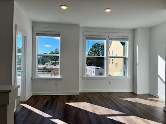 Alcove Rooms's room