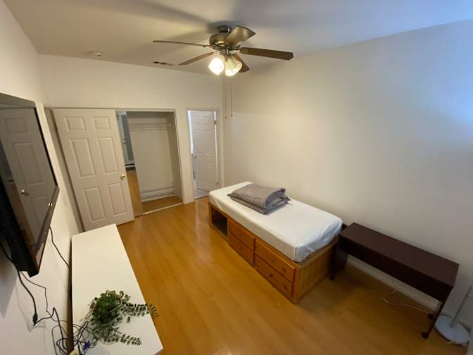 Steven's room