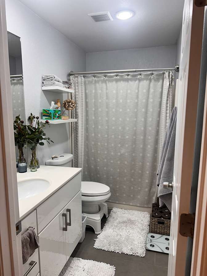 Ally's room