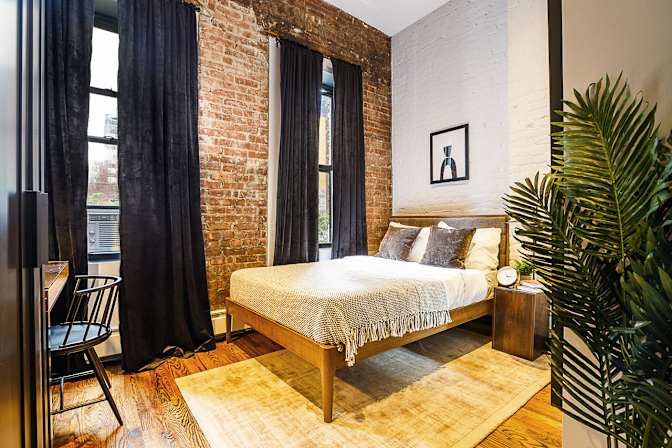 Sam June's room