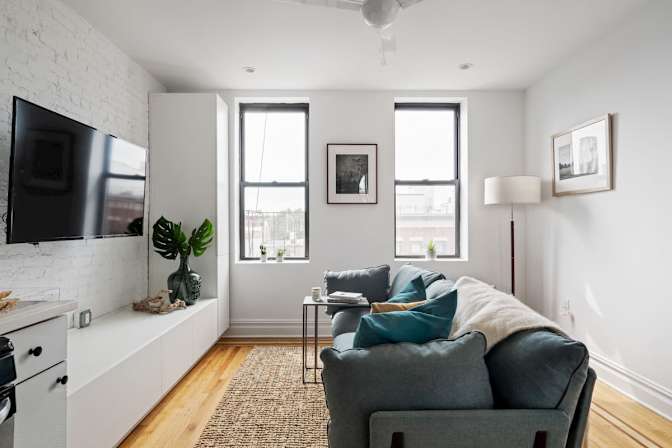 Liza's room