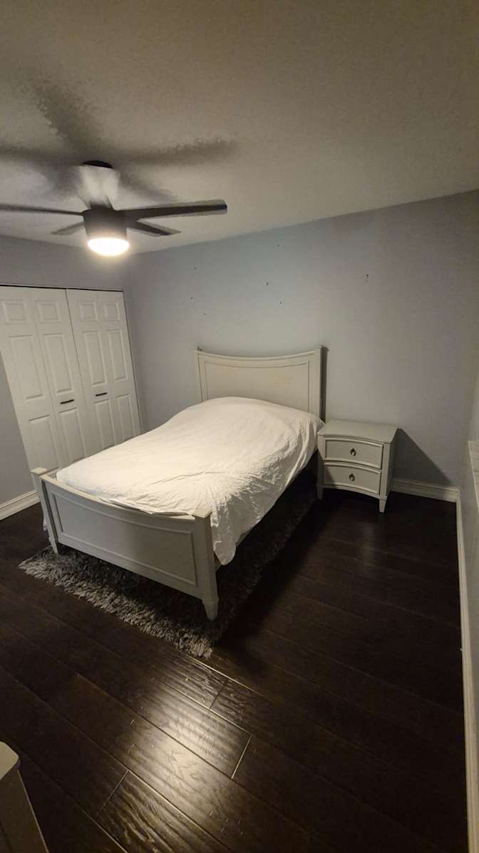 andres's room