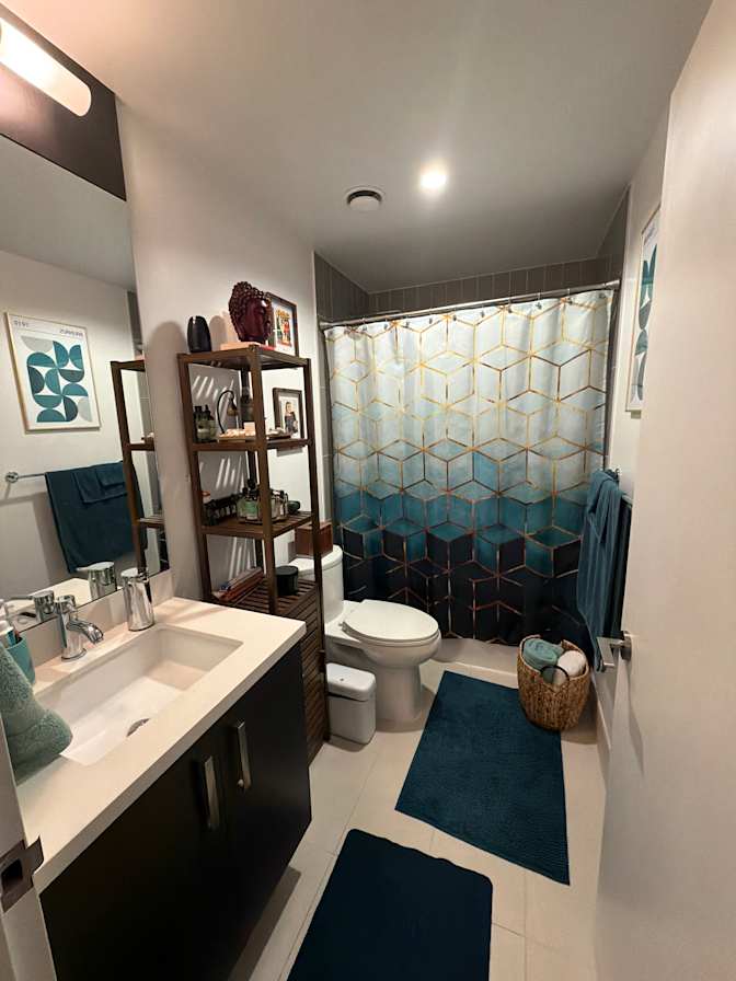 Mauricio Mendoza's room