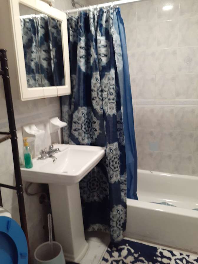 Jason Bryan, Realtor's room