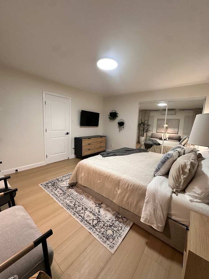 ellen's room