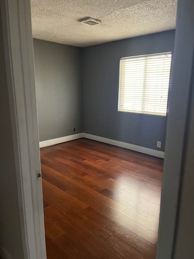 Javier's room