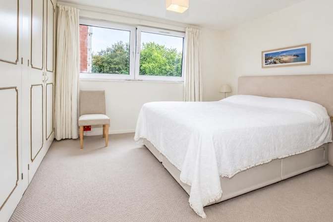 LDS Property Finder's room