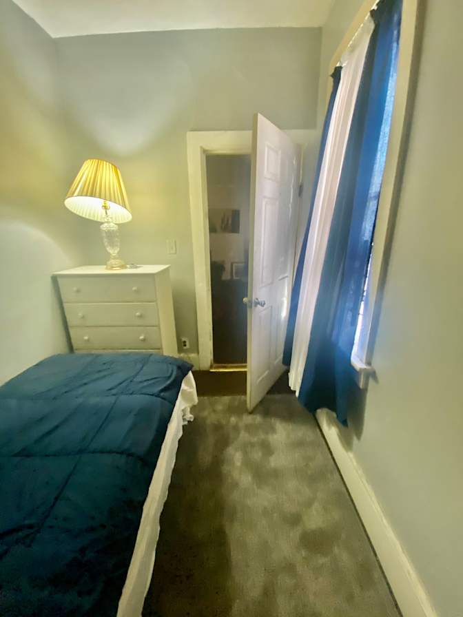Rhonda's room