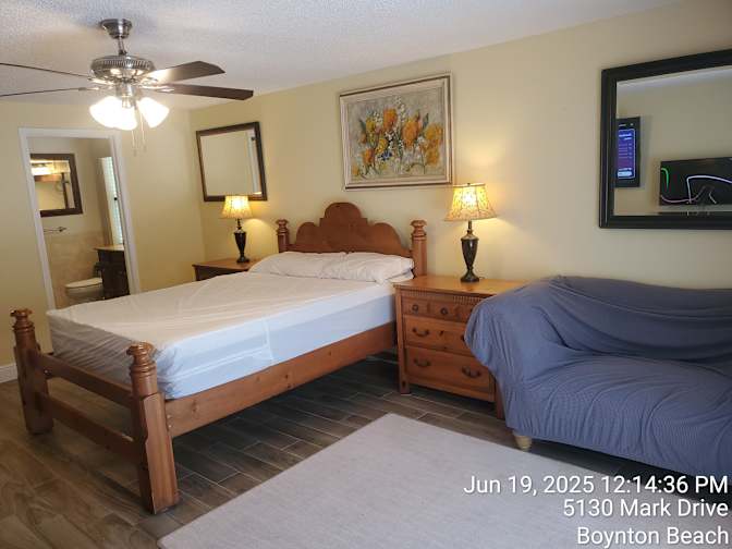 Jason Bryan, Realtor's room