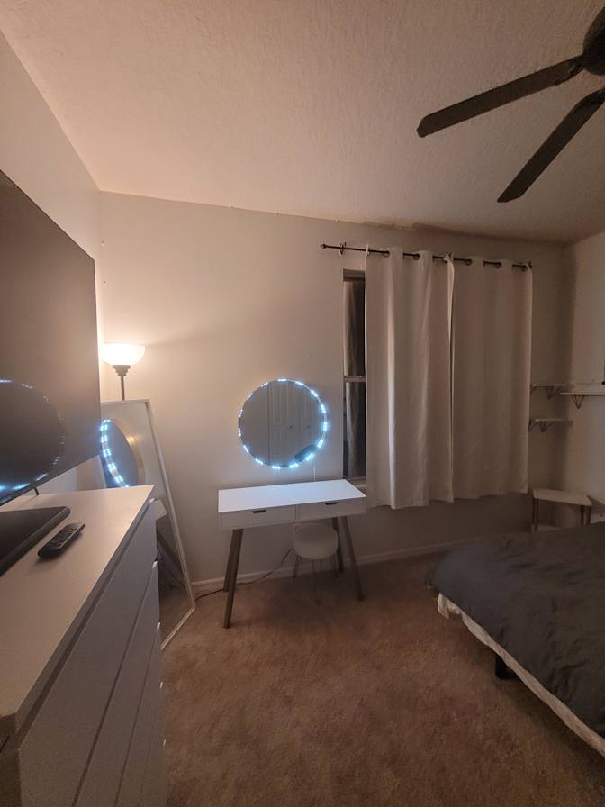 Jordon's room