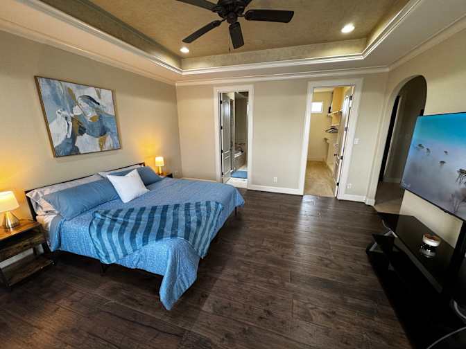 Alejandro's room