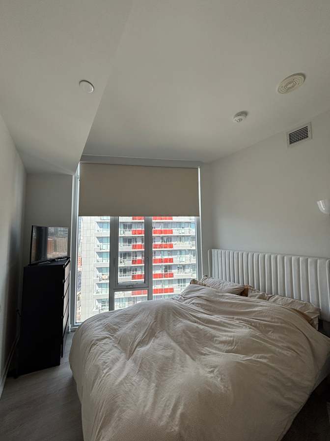 Tonye's room