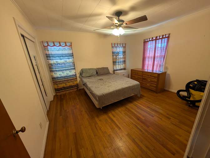 Scott Allen Davis's room