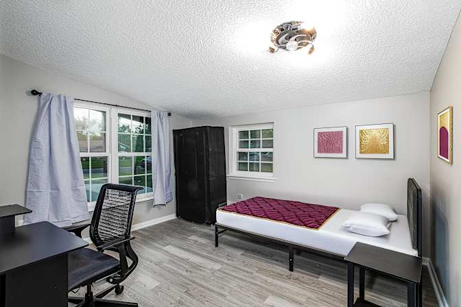 PadSplit's room
