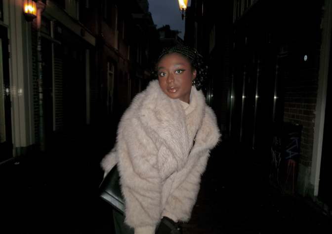 Inès