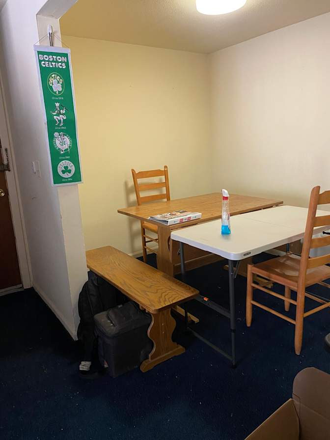 Alfredo's room